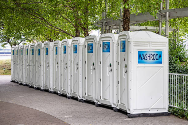 Best Local porta potty services  in Edgewood, NM